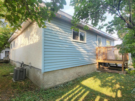 322 Robinson Avenue, Selkirk