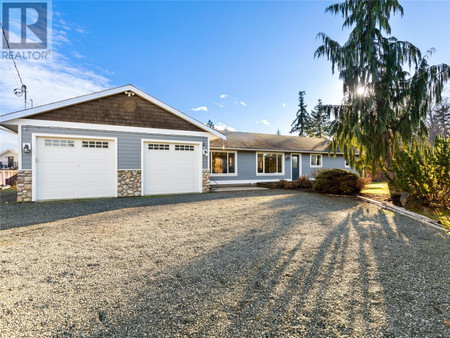 3220 Grandon Rd, Qualicum Beach