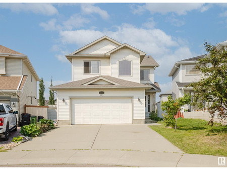 3228 24 Av Nw, Edmonton