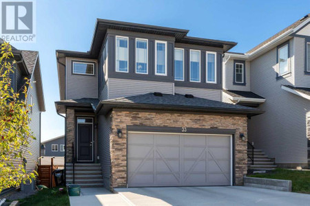 33 Sage Bluff Close Nw, Calgary