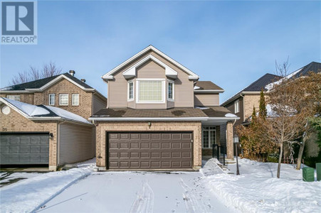 33 Upminster Way, Barrhaven