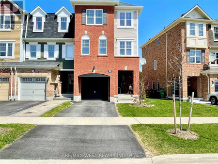 33 Vanhorne Close, Brampton Northwest Brampton