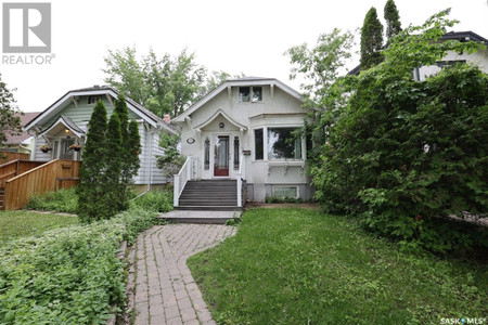 3308 College Avenue, Regina