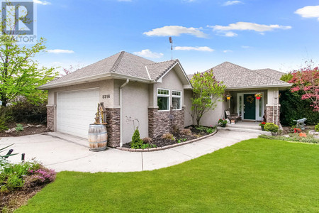 3316 Ridge Boulevard, Kelowna