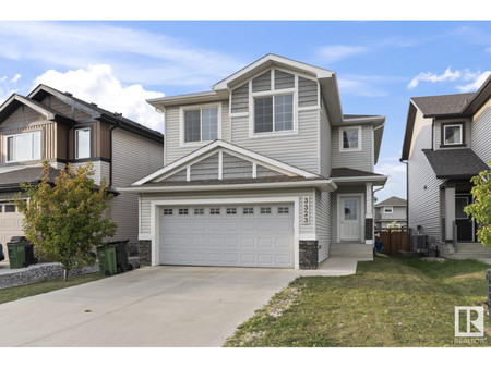 3323 8 St Nw, Edmonton