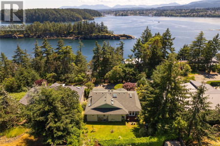 3335 Stephenson Point Rd, Nanaimo