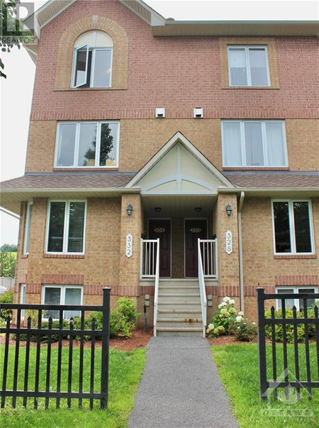 334 Cresthaven Drive, Ottawa