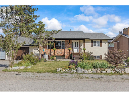 3381 Mcmurchie Road, West Kelowna