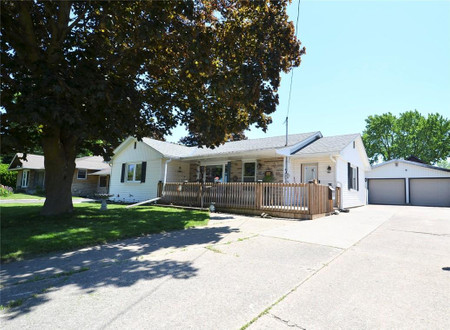 3pc Bathroom - 3382 Menno Street, Vineland, ON L0R2C0 Photo 1