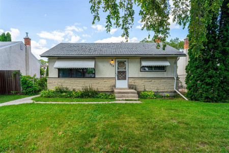 339 Harvard Avenue W, Winnipeg