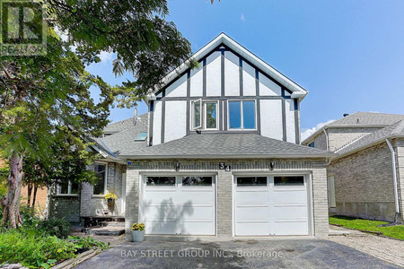 34 Brooklyn Crescent, Markham