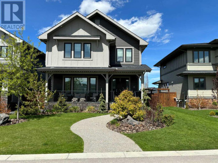 34 Yarrow Gate, Rural Rocky View County