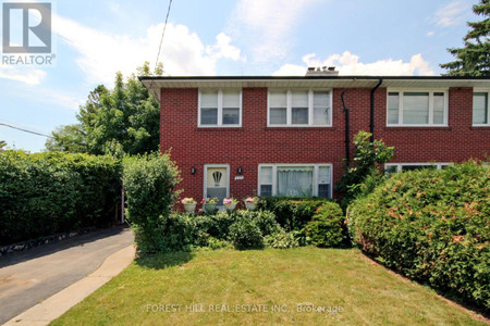 340 Bartos Drive, Oakville Old Oakville