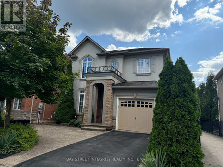 3400 Hayhurst Crescent, Oakville Bronte West