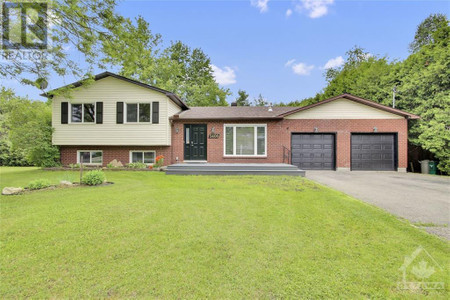 3400 Regburn Drive, Osgoode