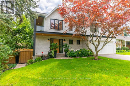 3410 Spruce Avenue, Burlington Roseland