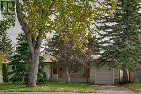 3416 Charleswood Crescent Nw, Calgary