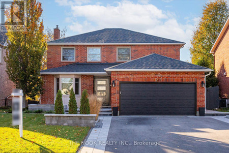 349 Regal Briar Street, Whitby