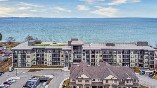 35 Southshore Crescent Unit 102, Stoney Creek