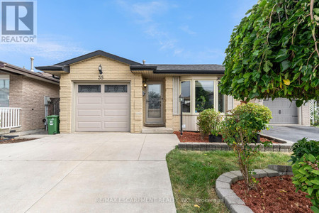 35 Titmouse Court, Hamilton Bruleville