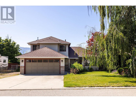 3505 Witt Place, Peachland