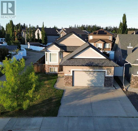 354 Webster Drive, Red Deer