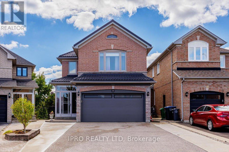 36 Pacific Wind Crescent, Brampton