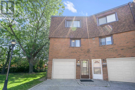 360 Sprucewood Court, Toronto L Amoreaux