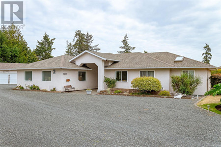 362 Raymur Pl, Qualicum Beach