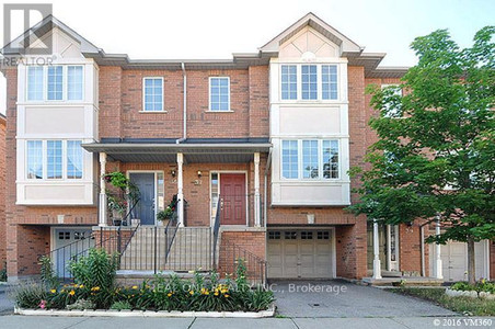 37 80 Acorn Place, Mississauga Hurontario