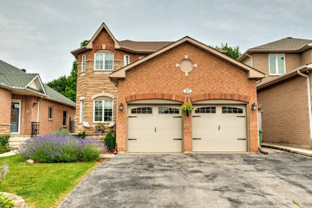 37 Pentland Road, Waterdown