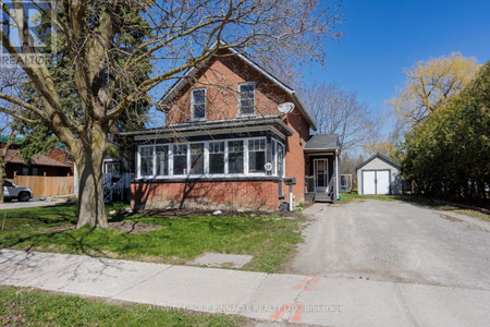 38 St Patrick Street, Kawartha Lakes