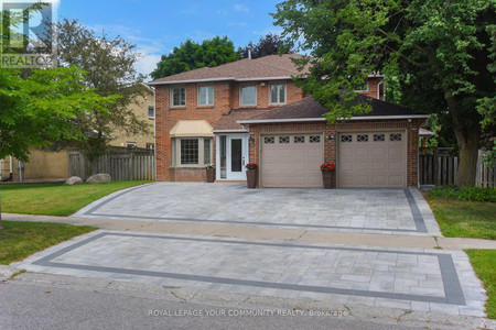 38 Tomlin Crescent, Richmond Hill