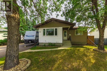 3801 57 Avenue, Lloydminster