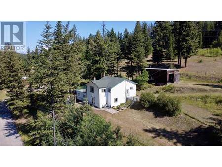 3832 Hillside Road, Williams Lake