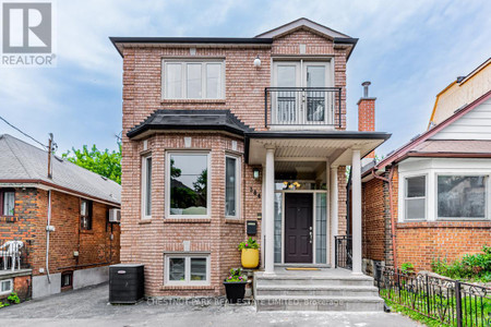 384 Winnett Avenue, Toronto Oakwood Village