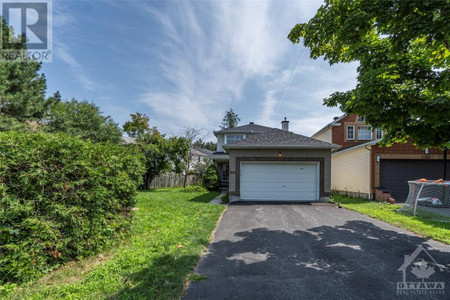 3868 Crowsnest Avenue, Ottawa