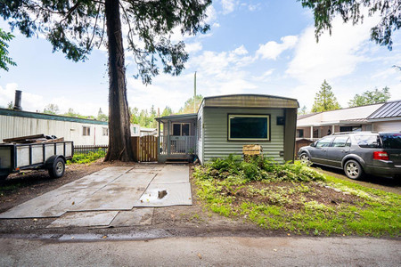 39 3942 Columbia Valley Road, Cultus Lake