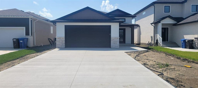 39 Gleneagles Street, Niverville