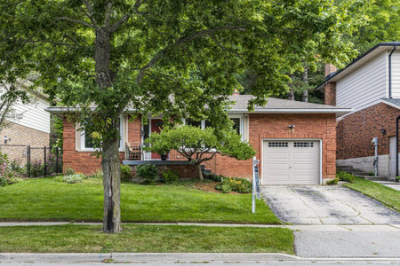 39 Jerome Park Drive, Dundas