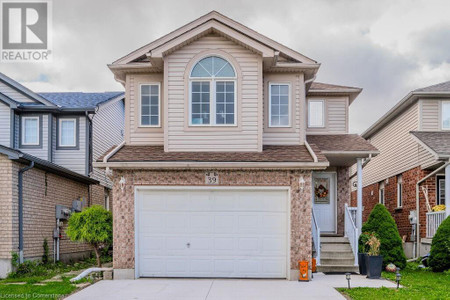 39 Peach Blossom Crescent, Kitchener