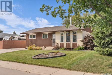 39 Peeling Avenue, Saskatoon