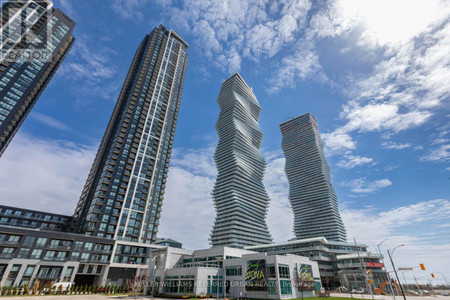 3900 Confederation Parkway, Mississauga City Centre