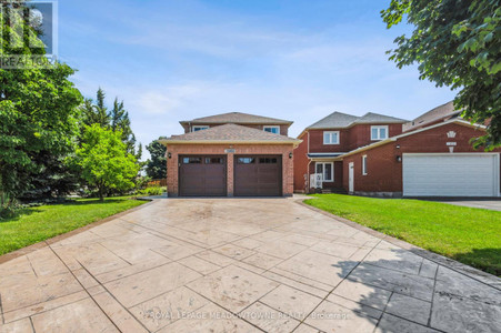 3908 Densbury Drive, Mississauga Lisgar