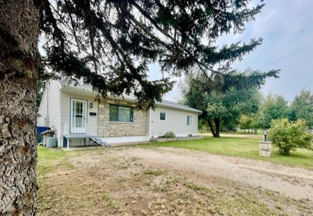 397 Bridge Street W, Virden