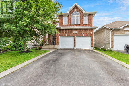 397 Cavendish Crescent, Kingston