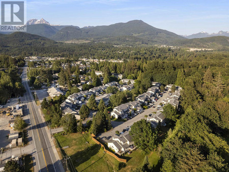 39920 Government Road, Squamish