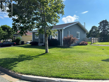 4 Emerald Drive, Mount Pearl