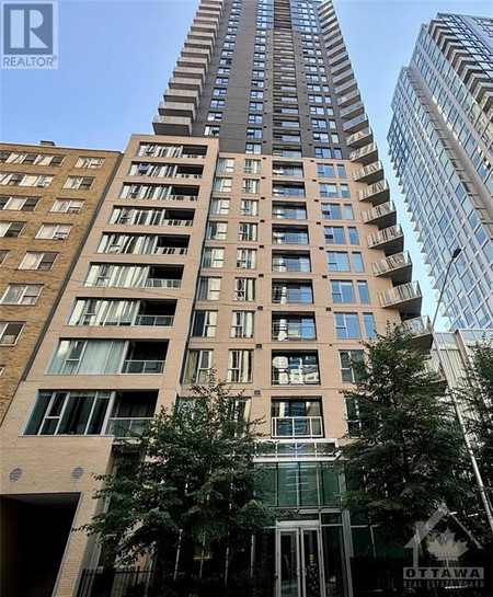 40 Nepean Street Unit 1801, Ottawa