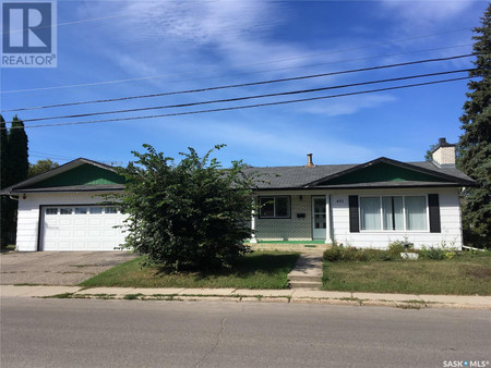 401 22nd Street W, Prince Albert